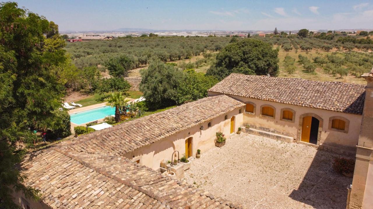 Villa Zottopera - Dimora Di Sicilia Chiaramonte Gulfi Exterior foto